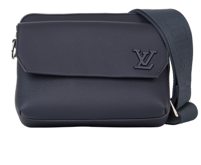 Fastline Messenger, front view